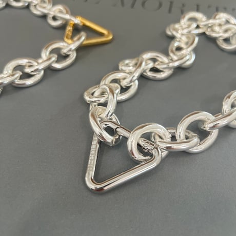 triangle point necklace