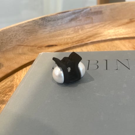 pearl mini clip