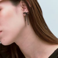 noir ribbon pierce series