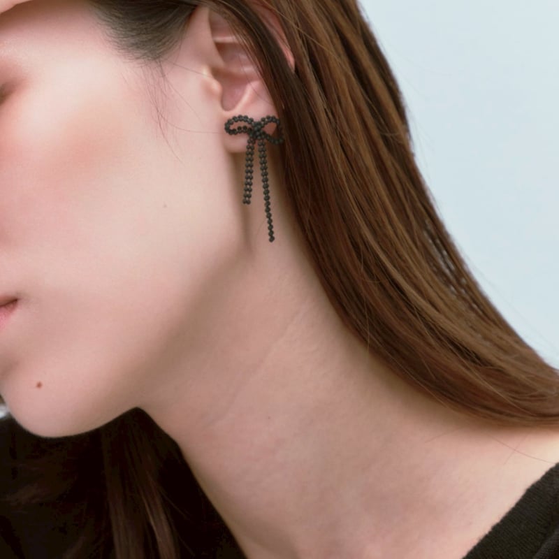 noir ribbon pierce series | DECOLLTE ACCESSORY