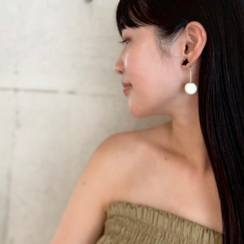 ペア⭐︎デイジーピアス 即納】デイジータンポポピアッシング 韓国アクセサリー、軟骨