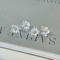 clear flower pierce