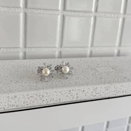 crystal pearl bloom pierce/earring