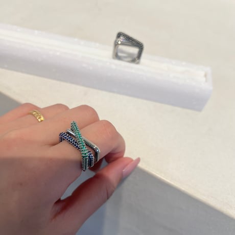 cross square RING