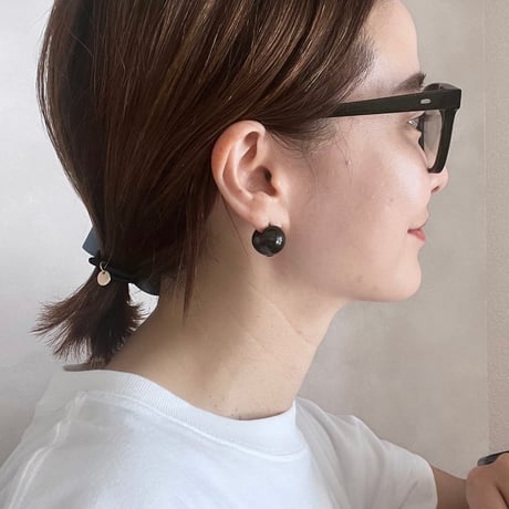 color ball pierce L