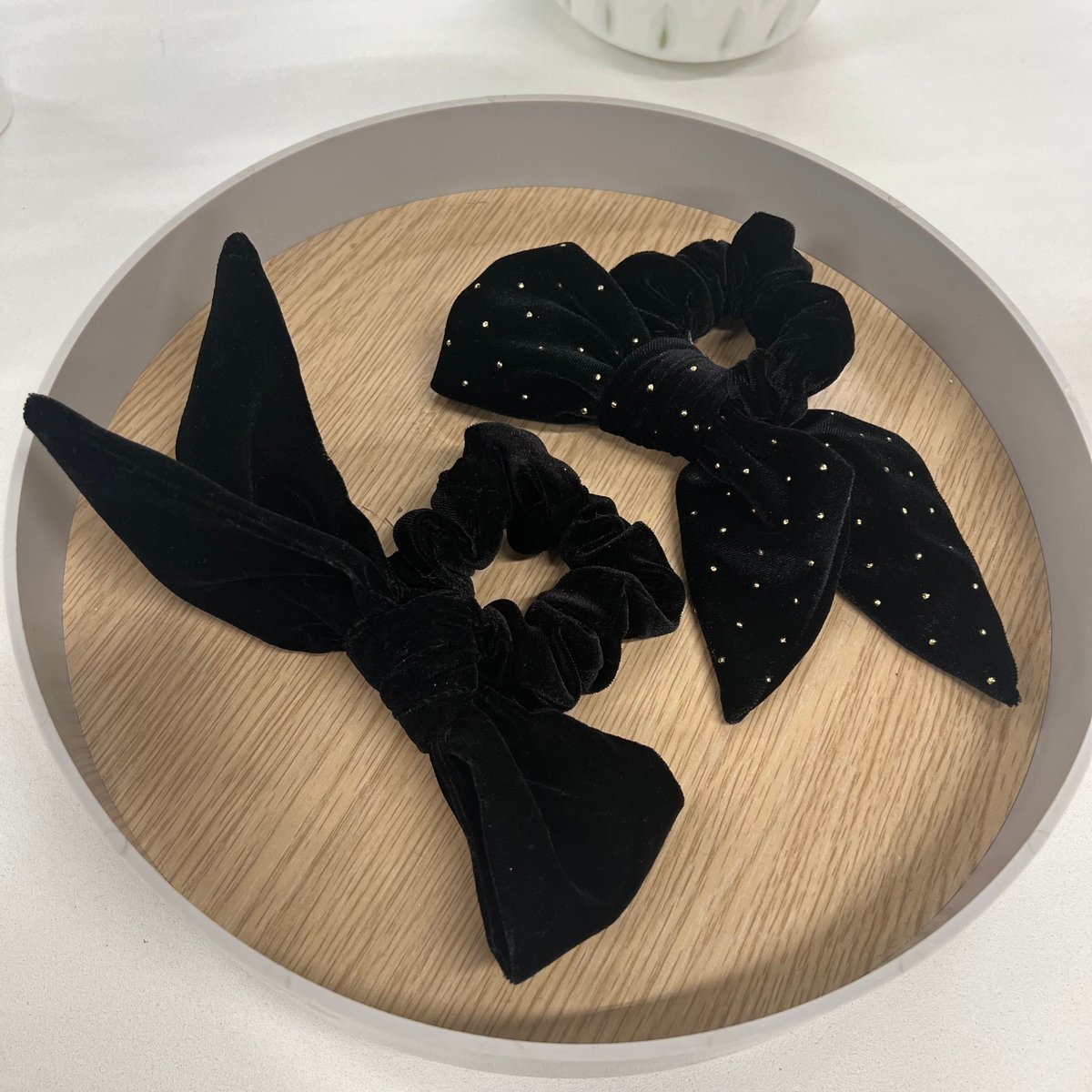 玄関先迄納品 Ribbon-VELVET(Black) LETICIA – ヘアアクセサリー 玄関先迄納品 Ribbon-VELVET(Black) LETICIA – ヘアアクセサリー