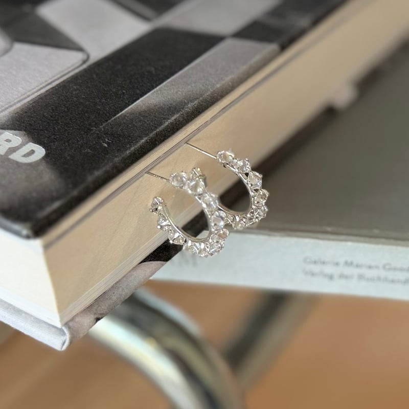 bijou round pierce | decollte_accessory