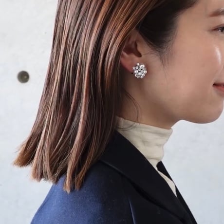 pearl cluster earring