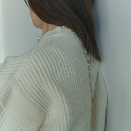 ball long necklace