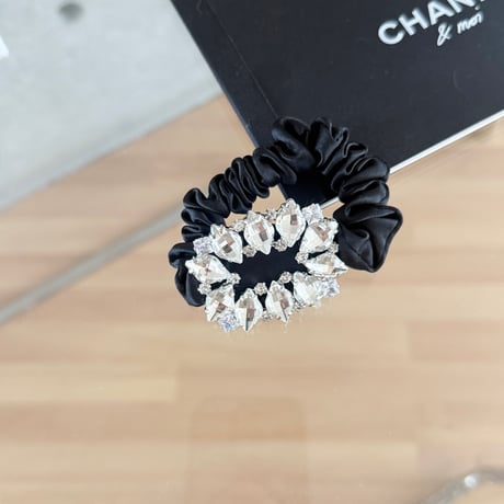 bijou wreath chouchou