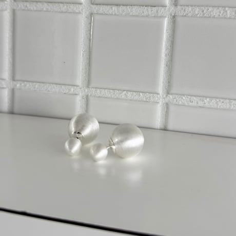 matte back ball pierce
