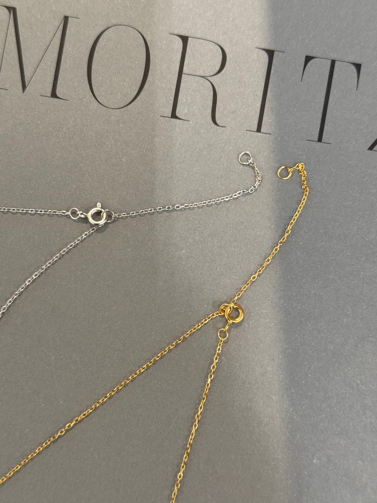 oval bijou necklace | DECOLLTE ACCESSORY