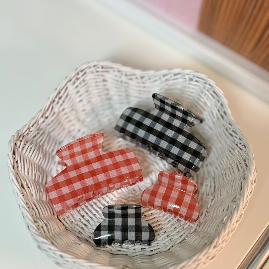 67cd27edf00a1f16b342f684