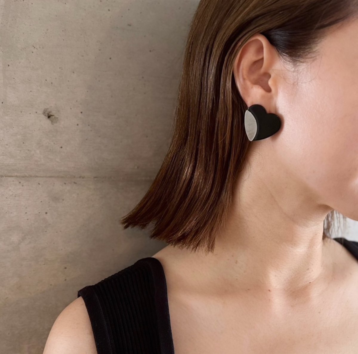 ADERERROR heart ピアス heart edge pierce | decollte_accessory