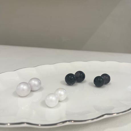 monotone color ball pierce