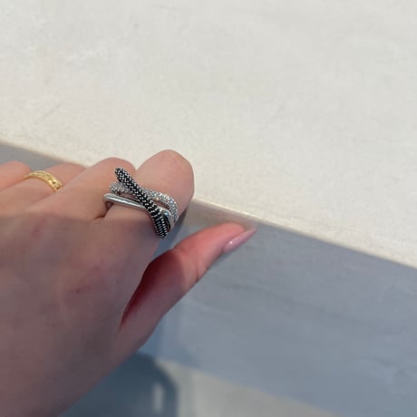 cross square RING