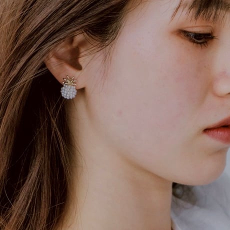 pearl pineapple pierce