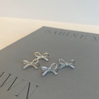 bijou ribbon pierce