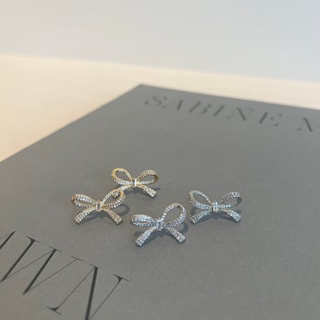 bijou ribbon pierce