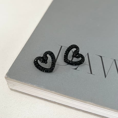 black heart pierce