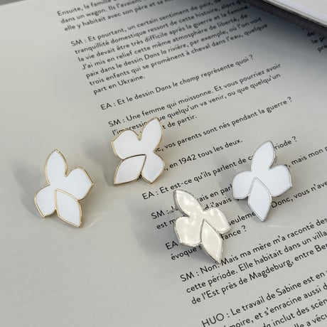 white flower pierce