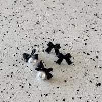 chic matte ribbon pierce series