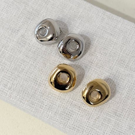 hole square pierce