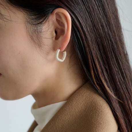 diamond shaped pearl pierce