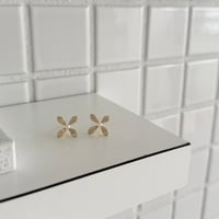 bloom pearl pierce
