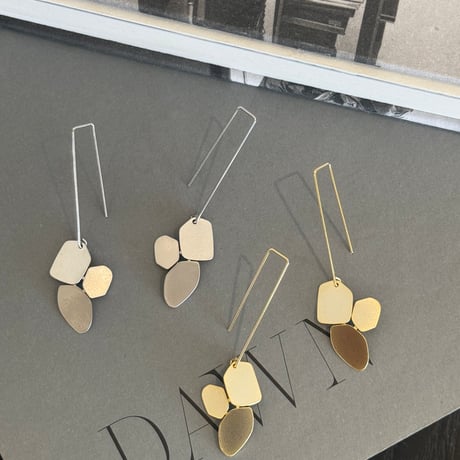 flower petal pierce