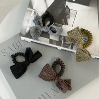 glitter ribbon spiral tie