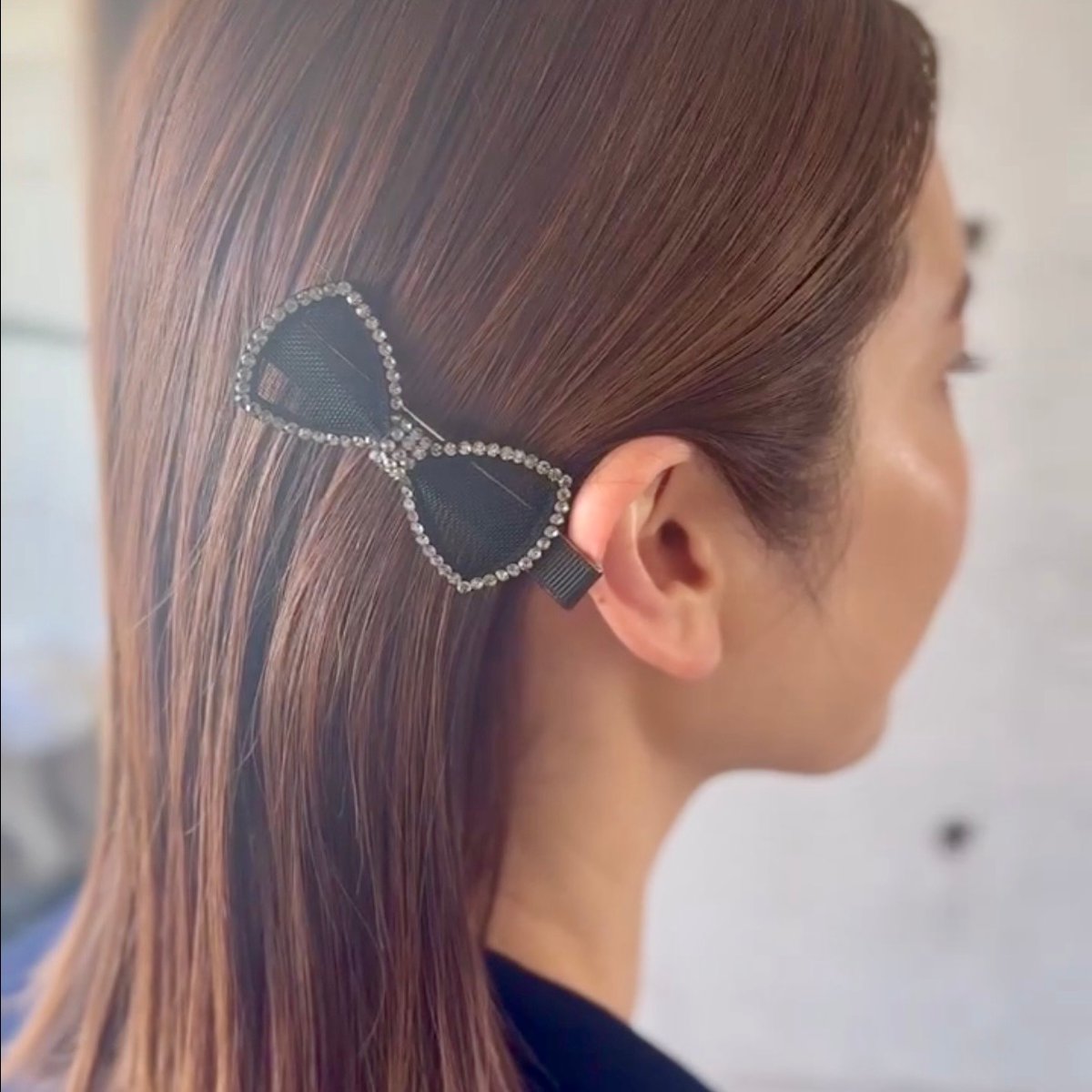sheer crystal ribbon clip | decollte_accessory