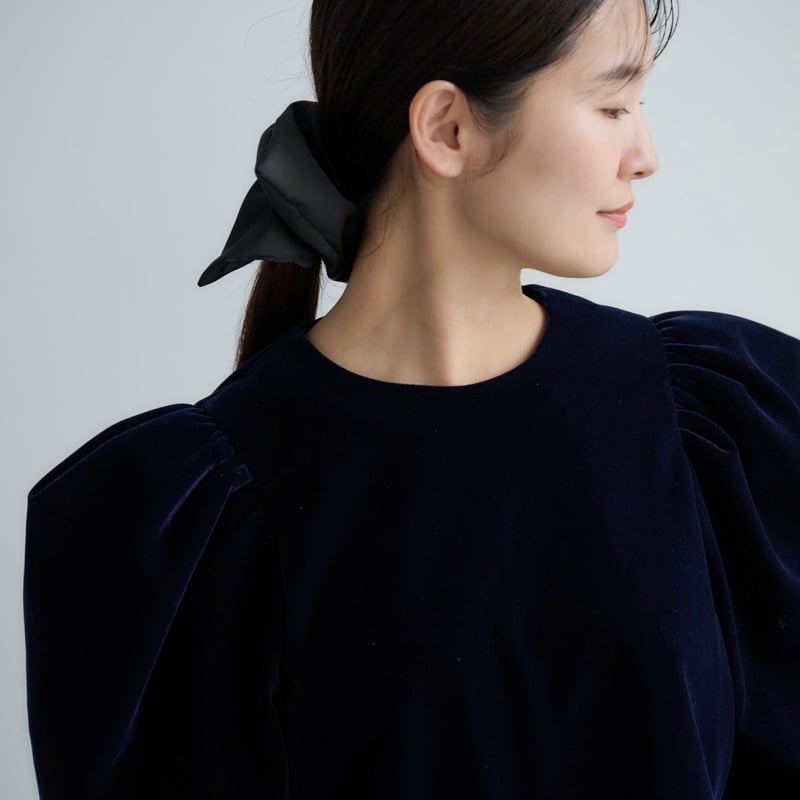 square chouchou | decollte_accessory