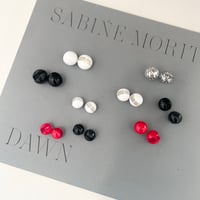 color ball pierce M