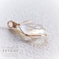 Memory of Heaven - 虹入り シエラ産 ホワイトオパールアンダラ A