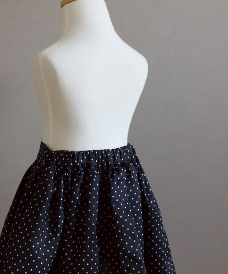 eyelet gather skirt