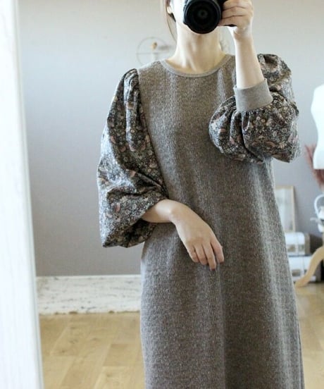 Strawberry Thief×Jacquard knit one-piece