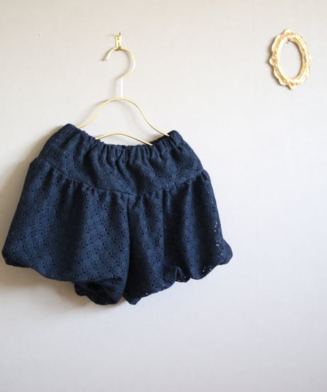 balloon pants