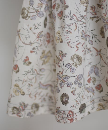 luxe tops/ガーデン