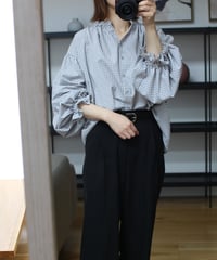 1月発送分gingham check tiered blouse