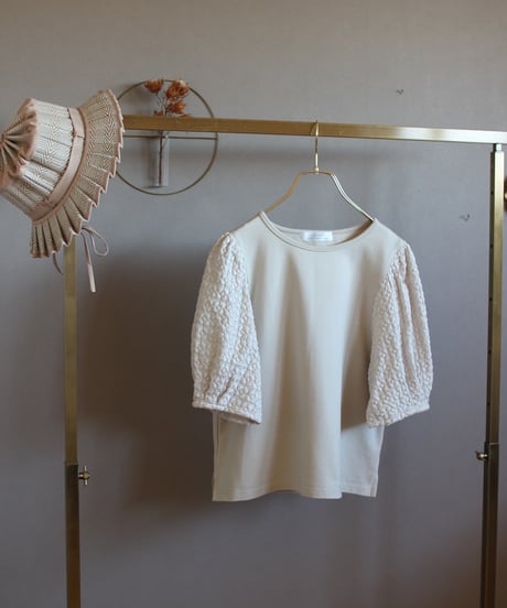 sale item①