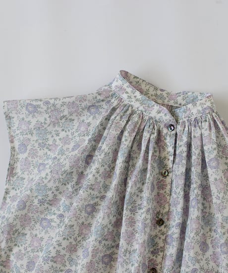 square blouse