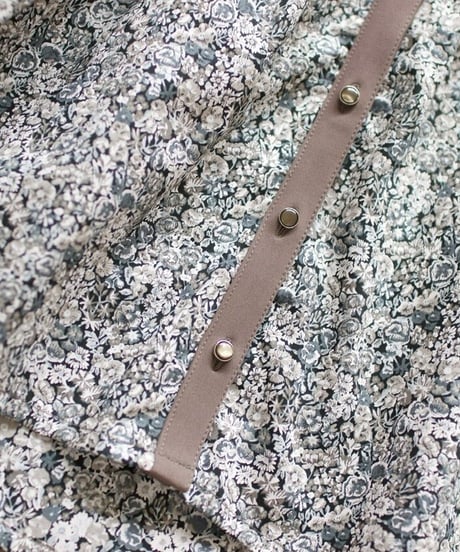 専用‼︎ribbon blouse/90〜110