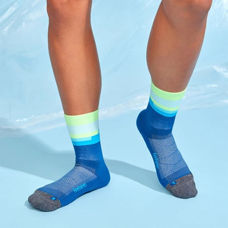 【Feetures】ELITE LIGHT CUSHION MINI CREW surfboard blue