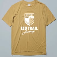 【IZU TRAIL Journey】Emblem Tee 2024 コヨーテイエロー
