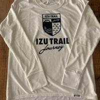 【IZU TRAIL Journey】Emblem LS Tee 2024 ホワイト