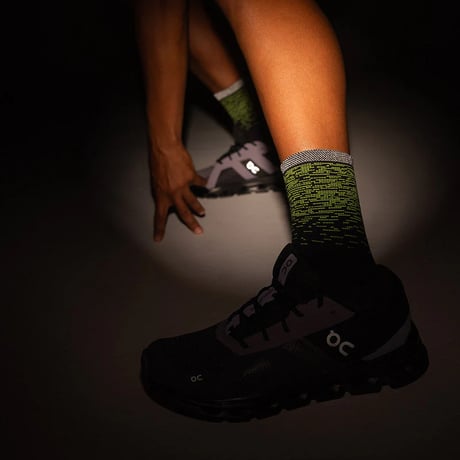 【Feetures】Elite Light Cushion Mini Crew Reflective Yarns（light wave）
