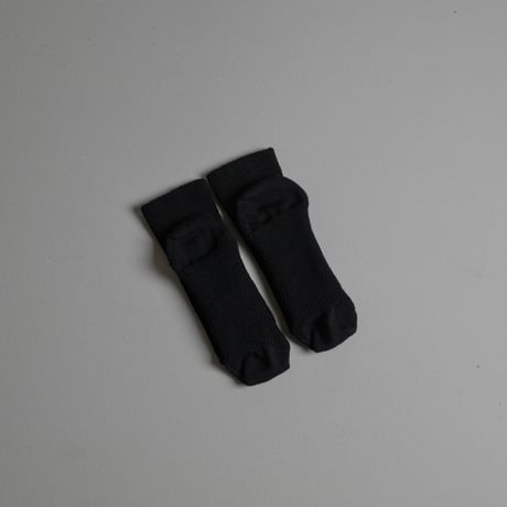 MERINO-WOOL CHEWY SOCKS-BLACK