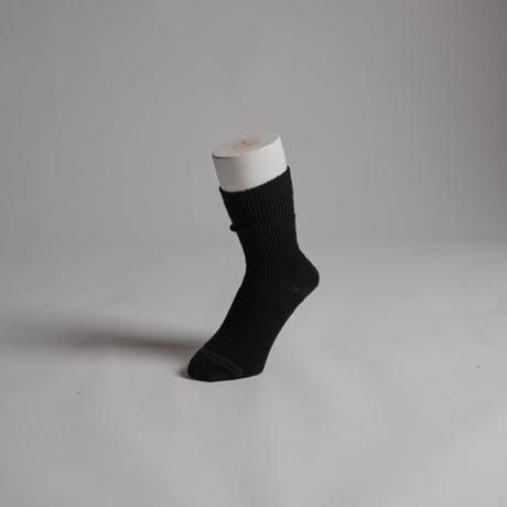 MERINO-WOOL CHEWY SOCKS-BLACK