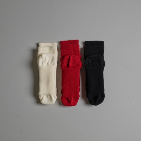 MERINO-WOOL CHEWY SOCKS-RED